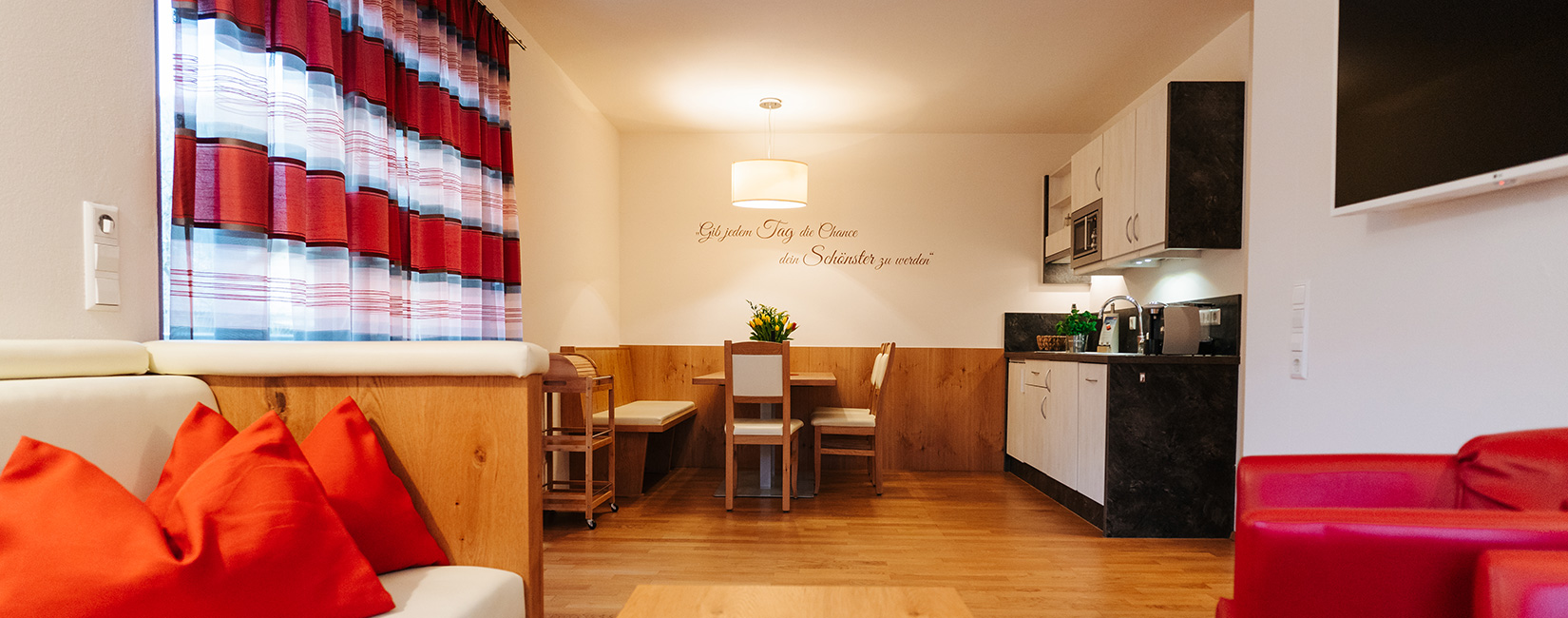 001_05burgls-apartmenthaus_header